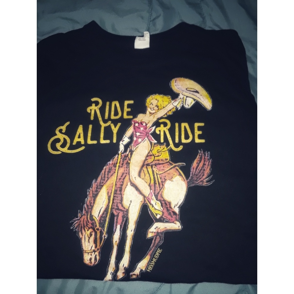 Plus size boutique t shirt